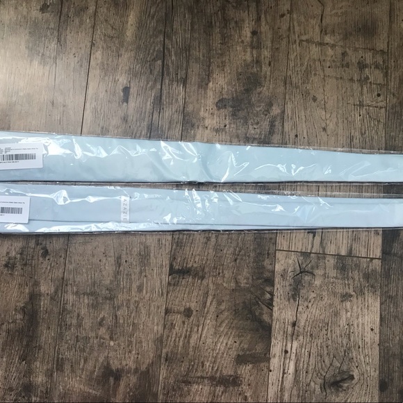 Gentleman’s Collection Matte Satin Wide Tie in MIST-43 - Picture 5 of 5